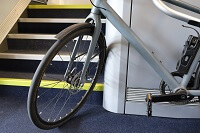 Align the handlebars so that the stairs to the upper deck are not blocked