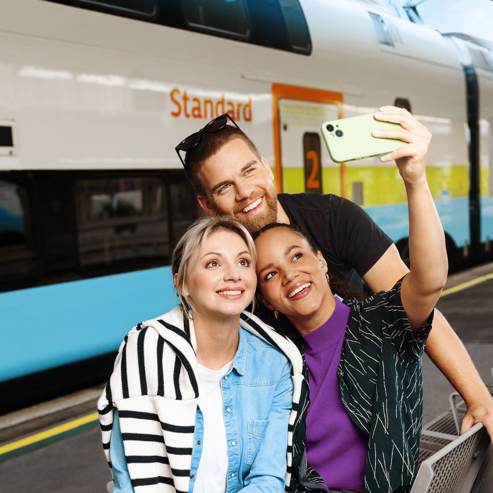 Travel by train with the Westbahn at the WESTsuper price