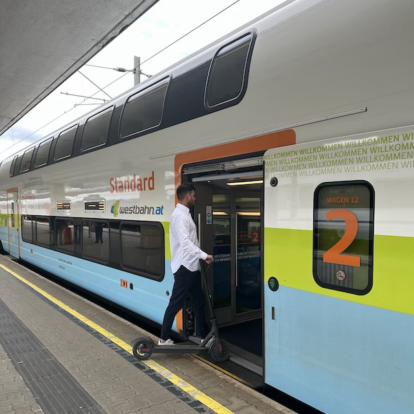 E-scooter transport on the Westbahn E-scooter transport on the Westbahn